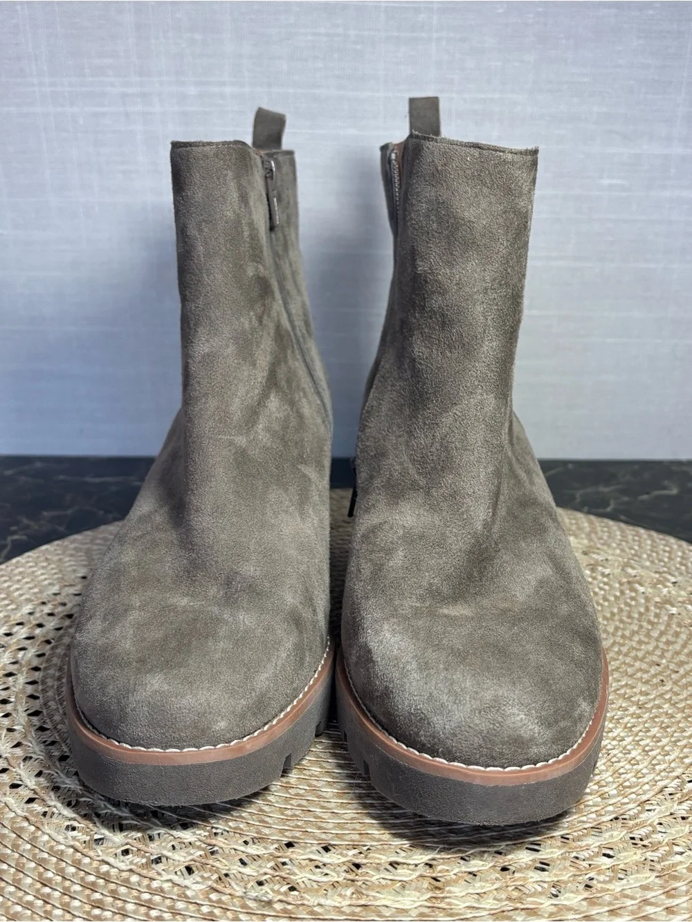 Vionic versatile women